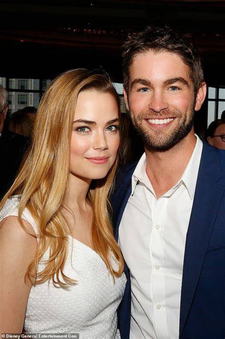 Chace Crawford Was Never Gay Who Is His Girlfriend?